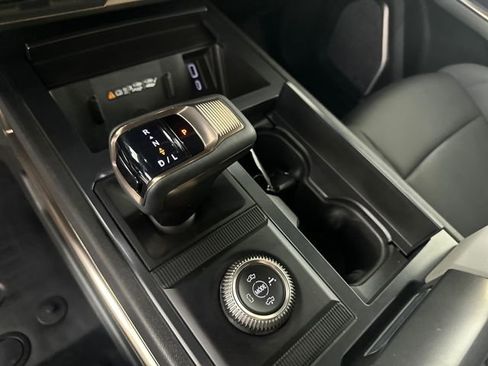 Used 2025 GMC Hummer EV 2X image 18