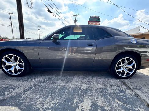 Used 2015 Dodge Challenger SXT Plus image 15