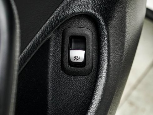 Used 2020 Mercedes-Benz C 63 AMG S w/ Multimedia Package image 42