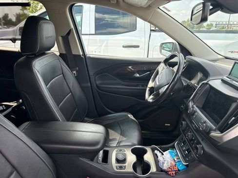 Used 2019 GMC Terrain Denali w/ LPO, Floor Liner Package FWD image 5