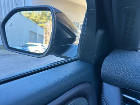 Certified 2025 Ford Explorer Platinum w/ LUX Leather Package image 48