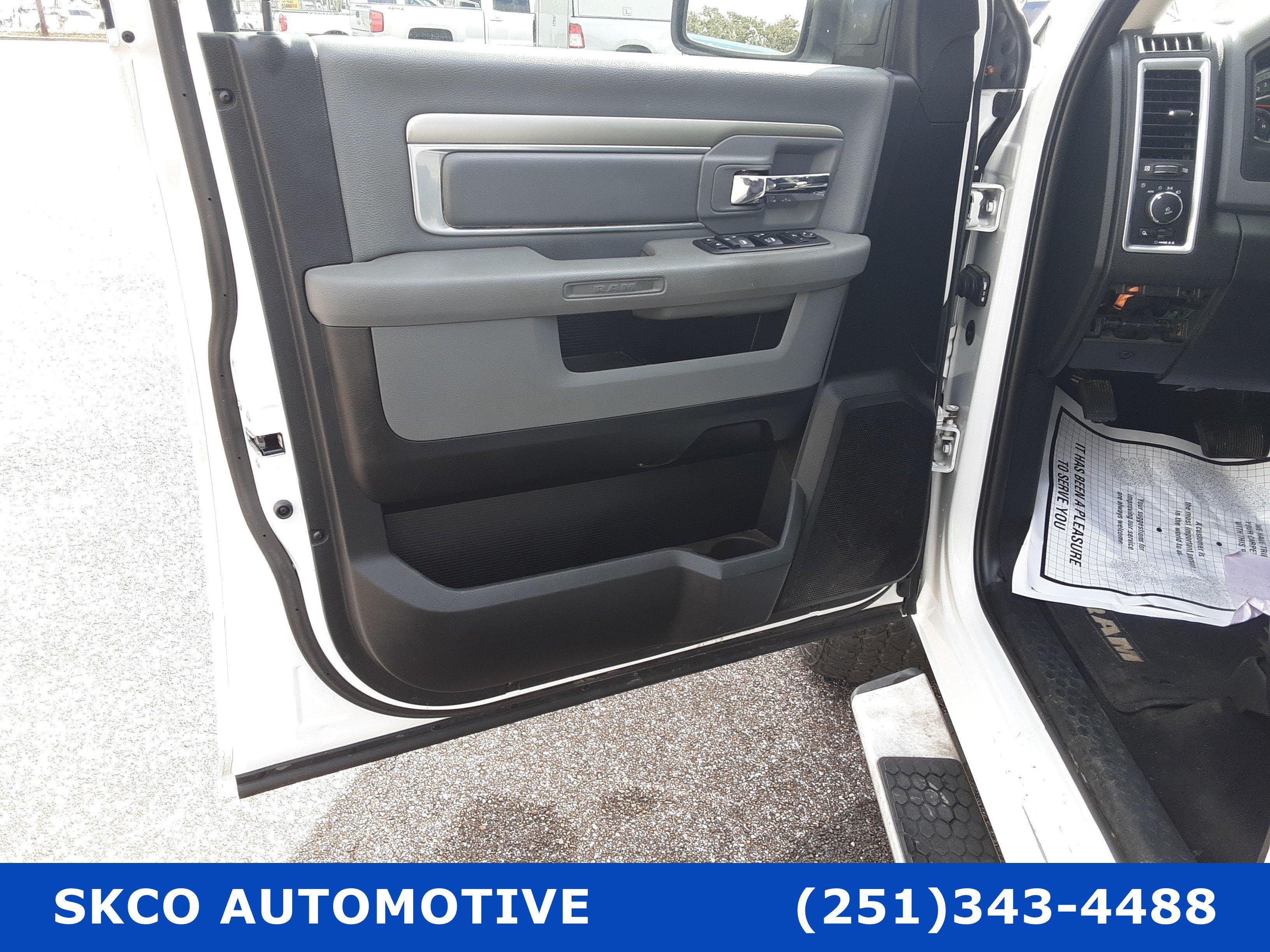 Used 2019 RAM 1500 Big Horn AWD/4WD image 12