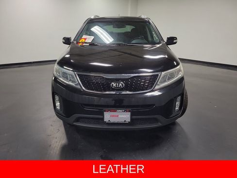 Used 2015 Kia Sorento EX image 2
