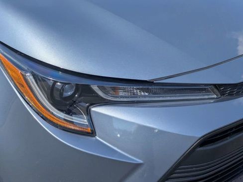 Used 2024 Toyota Corolla LE FWD image 9