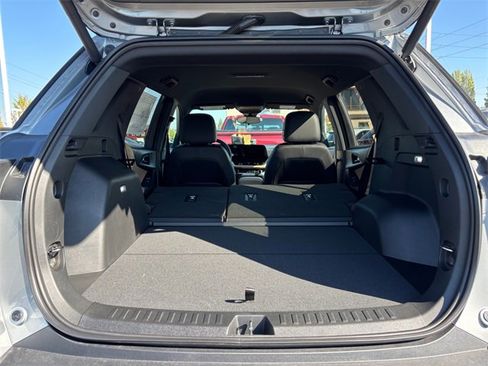 New 2026 Chevrolet Equinox ACTIV image 33