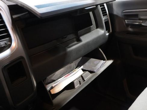 Used 2023 RAM 1500 Classic SLT image 30