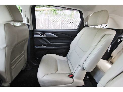 Used 2023 MAZDA CX-9 Touring Plus AWD/4WD image 10