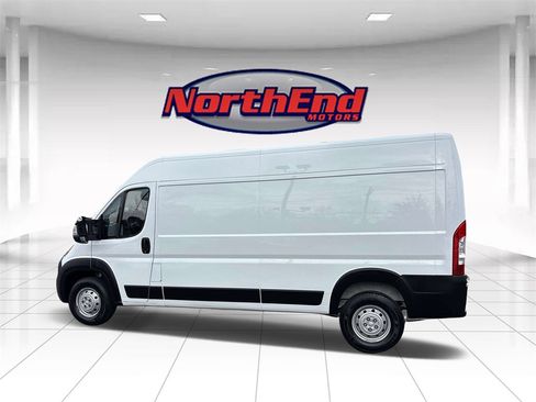 Used 2023 RAM ProMaster 2500 image 6