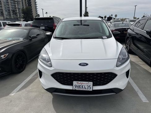 Used 2022 Ford Escape SE image 11