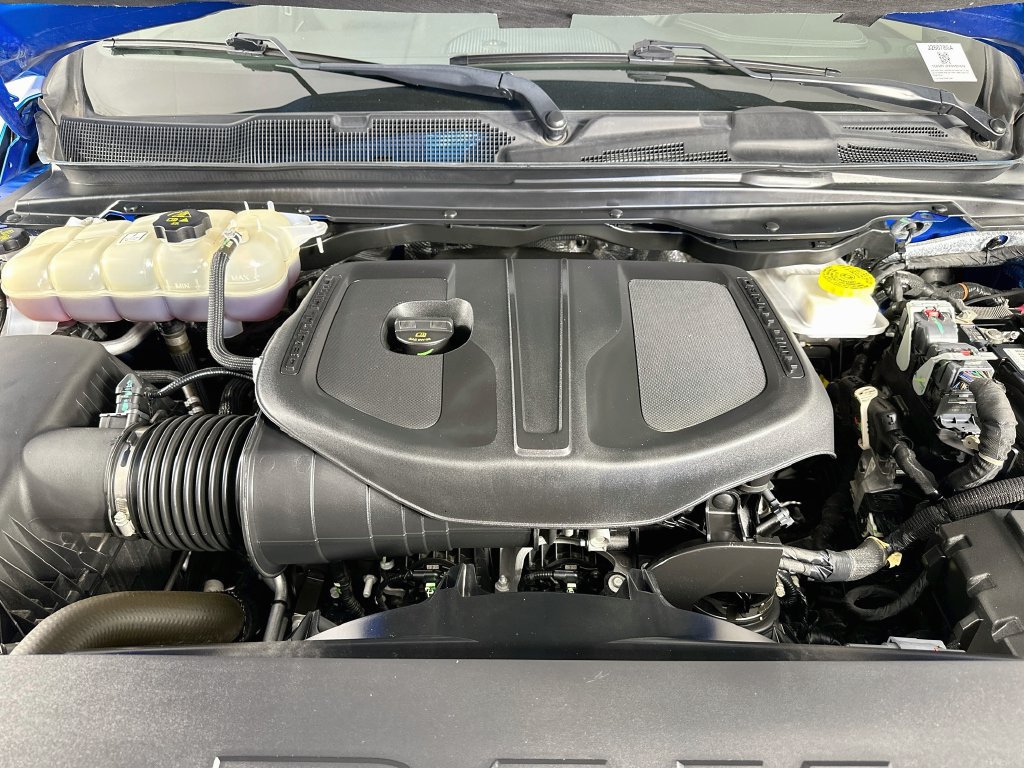 Certified 2025 RAM 1500 Laramie AWD/4WD image 42