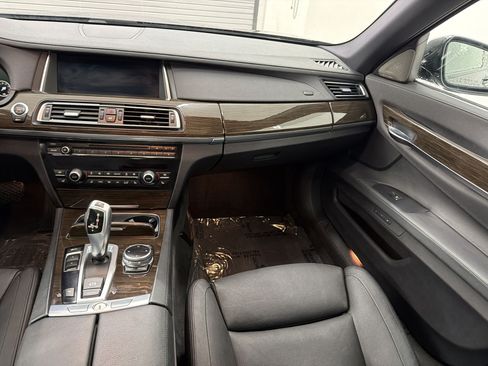 Used 2014 BMW 740Li RWD image 28