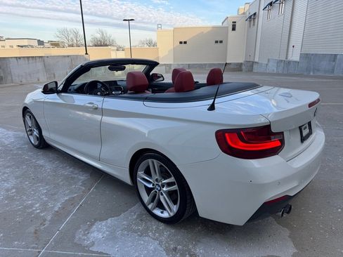 Used 2017 BMW 230i Convertible image 5