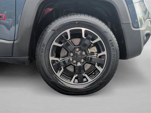 Used 2023 Jeep Renegade Trailhawk AWD/4WD image 29