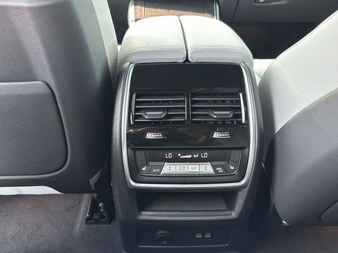 Used 2026 BMW X5 xDrive40i w/ M Sport Package AWD/4WD image 27