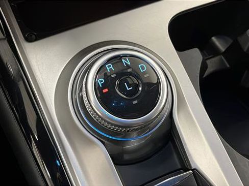 Used 2022 Ford Explorer ST-Line image 19