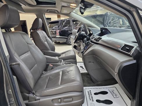 Used 2014 Honda Odyssey Touring image 21