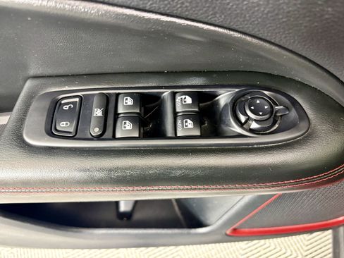 Used 2020 Jeep Compass Trailhawk image 12