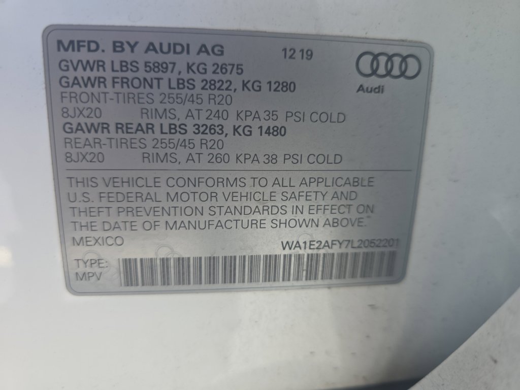 Used 2020 Audi Q5 e Premium Plus AWD/4WD image 2