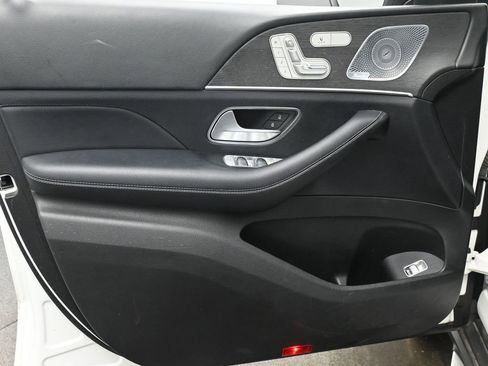 Used 2020 Mercedes-Benz GLE 350 4MATIC w/ 3rd Row Seat Package image 10