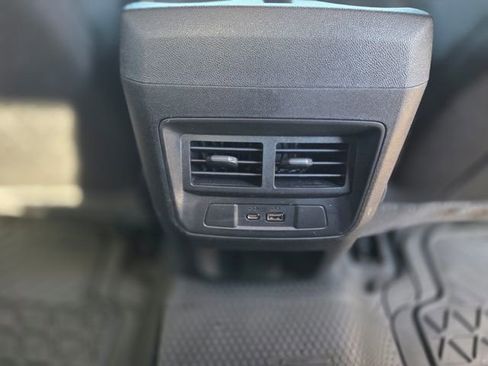 Used 2023 GMC Canyon Elevation w/ Convenience Package image 19