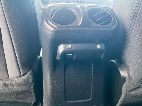 Used 2023 Jeep Wrangler Unlimited w/ Cold Weather Group AWD/4WD image 29