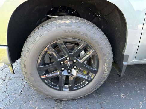 New 2026 Chevrolet Silverado 1500 RST w/ RST Select Package AWD/4WD image 7