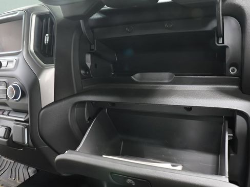 Used 2025 Chevrolet Silverado 3500 W/T image 26