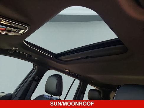 New 2026 Jeep Grand Cherokee Altitude AWD/4WD image 20