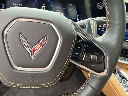 Used 2026 Chevrolet Corvette Stingray Preferred Conv w/ Z51 Performance Package RWD image 29