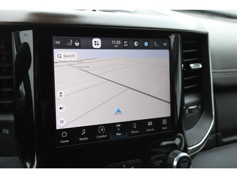 Used 2024 RAM 5500 Laramie image 27