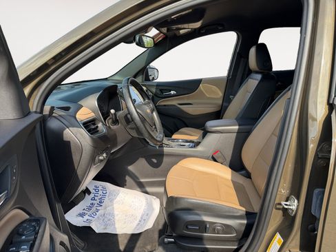Used 2024 Chevrolet Equinox Premier FWD image 9