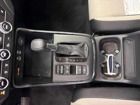 Used 2024 Honda CR-V EX image 31