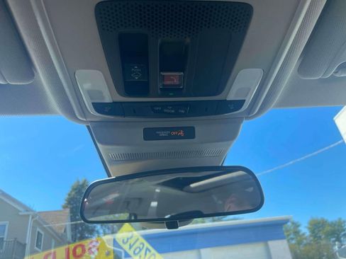 Certified 2024 Honda Accord EX image 30