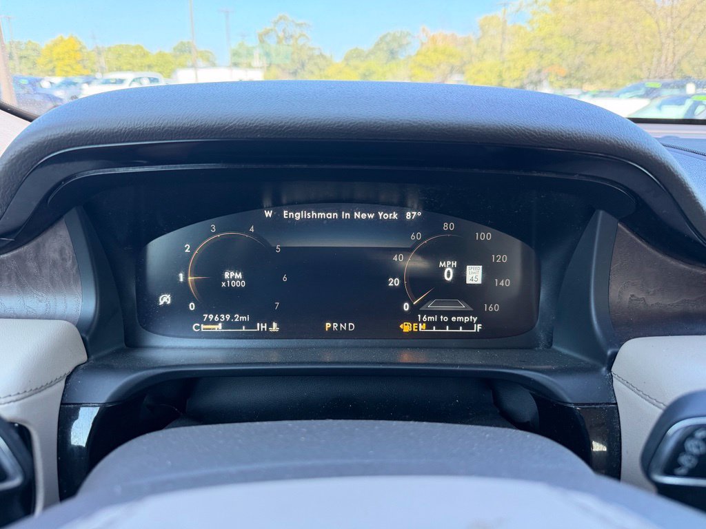 Used 2022 Lincoln Aviator Reserve w/ Equipment Group 201A AWD/4WD image 17