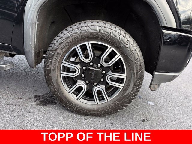 Used 2020 GMC Sierra 2500 AT4 w/ AT4 Premium Package AWD/4WD image 8