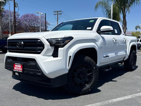 New 2026 Toyota Tacoma SR5 AWD/4WD image 2