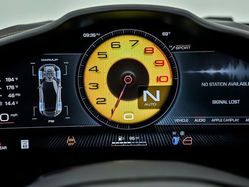 Used 2025 Ferrari Purosangue image 37