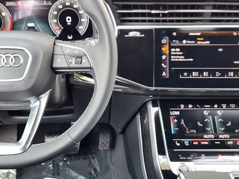 New 2026 Audi Q8 Prestige image 27