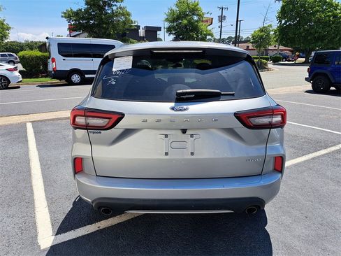 Used 2024 Ford Escape ST-Line image 5