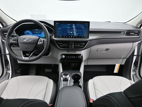 New 2025 Ford Escape SE w/ PHEV Premium Package image 22
