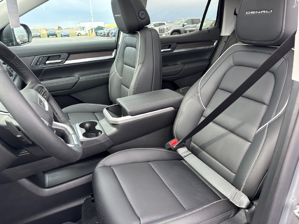 New 2027 GMC Terrain Denali AWD/4WD image 17