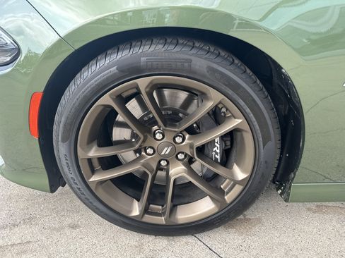 Used 2021 Dodge Charger Scat Pack w/ Dynamics Package RWD image 32