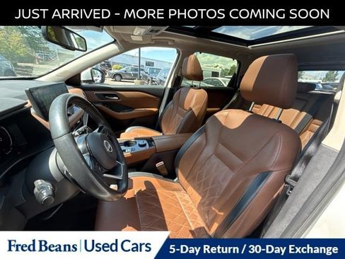Certified 2024 Nissan Rogue Platinum w/ Platinum Premium Package AWD/4WD image 17