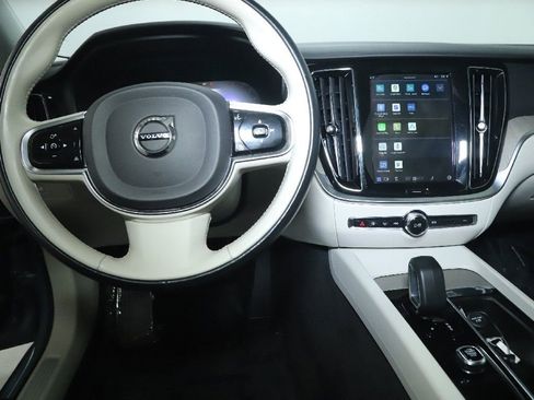Used 2024 Volvo S60 B5 Plus FWD image 28