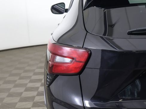 Used 2025 Chevrolet Trax RS w/ Driver Confidence Package image 16