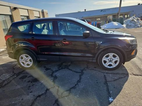 Used 2019 Ford Escape S image 4