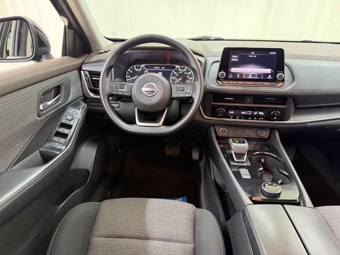 Used 2023 Nissan Rogue SV AWD/4WD image 29
