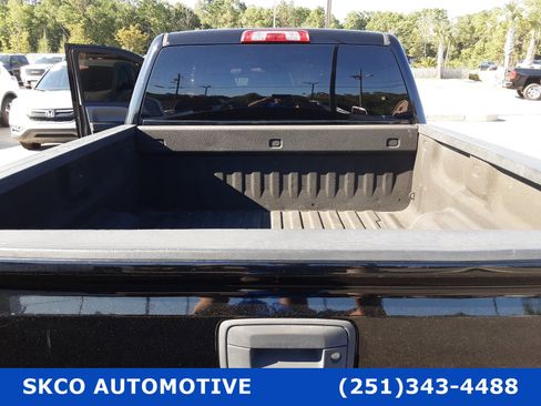 Used 2018 Chevrolet Silverado 1500 Custom image 21