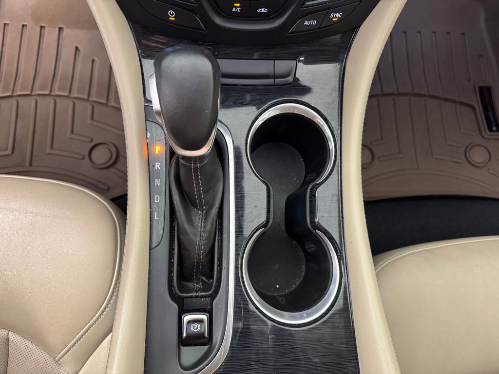 Used 2017 Buick Envision Premium w/ LPO, Hit The Road Package AWD/4WD image 16
