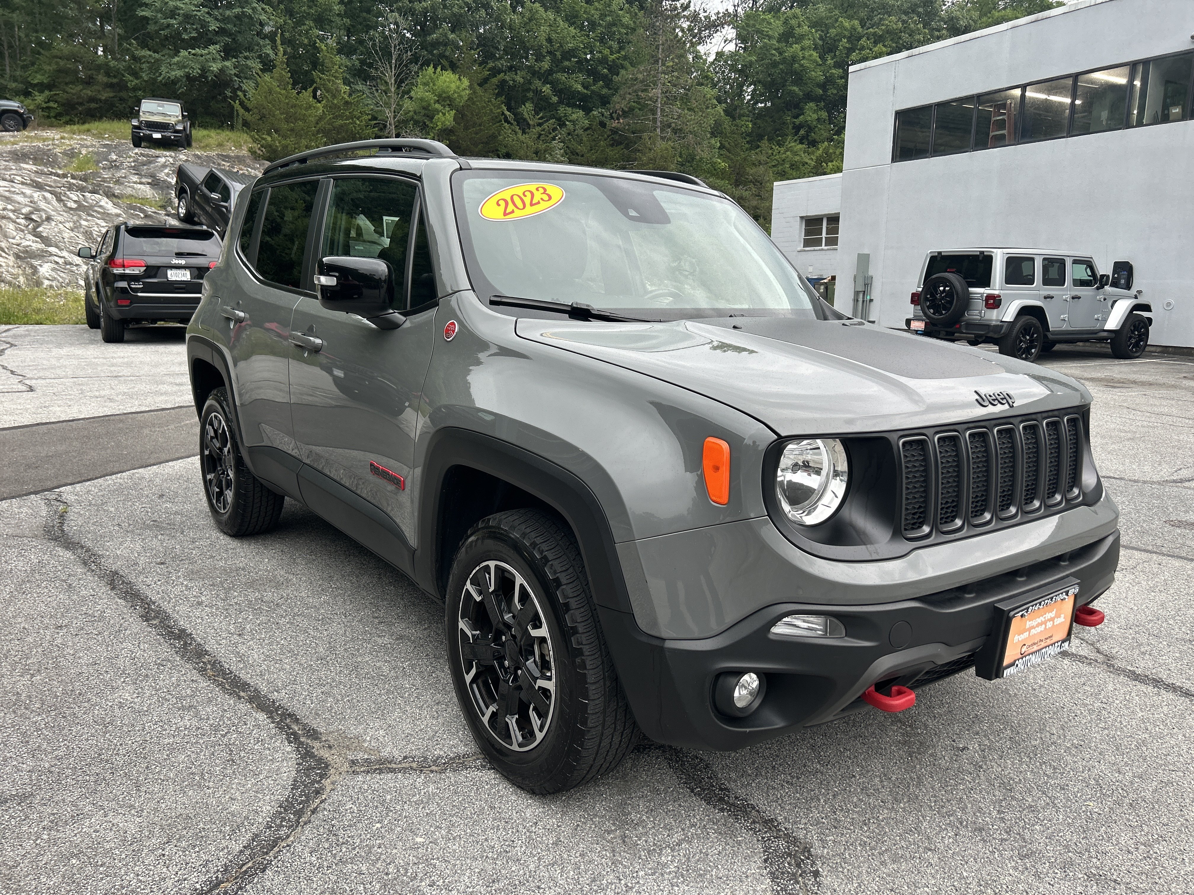 Certified 2023 Jeep Renegade Trailhawk w/ Sun/Sound Group AWD/4WD image 6
